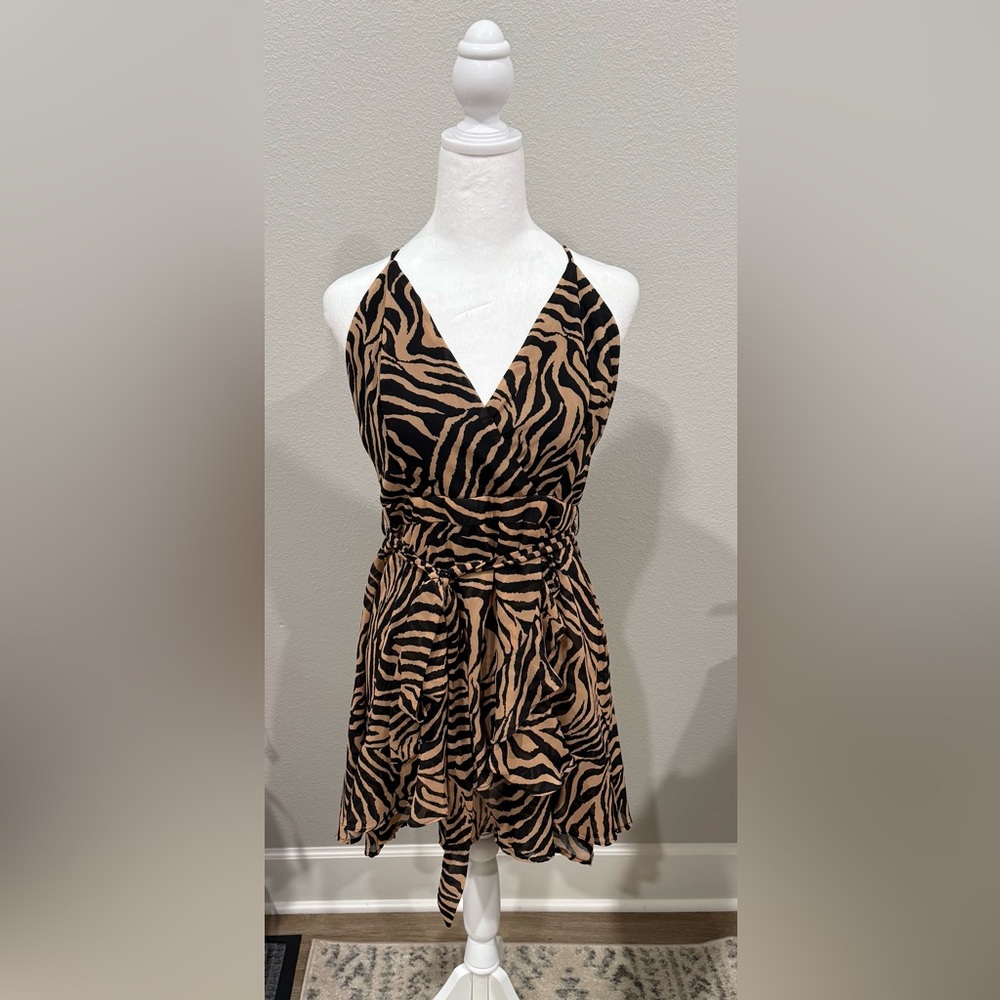 Zebra Dress Size: Junior Large